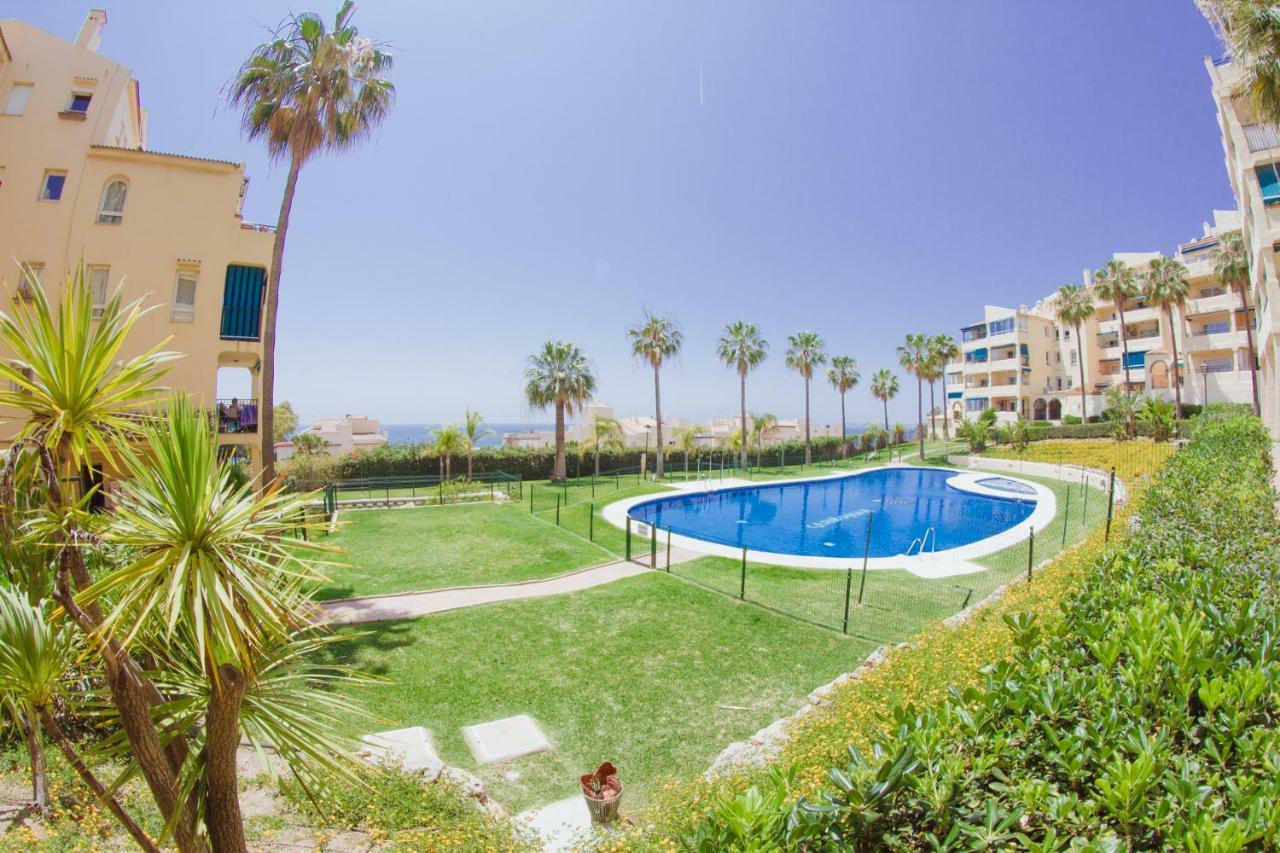 Casinomar Frente Al Mar Apartment Benalmadena Exterior photo